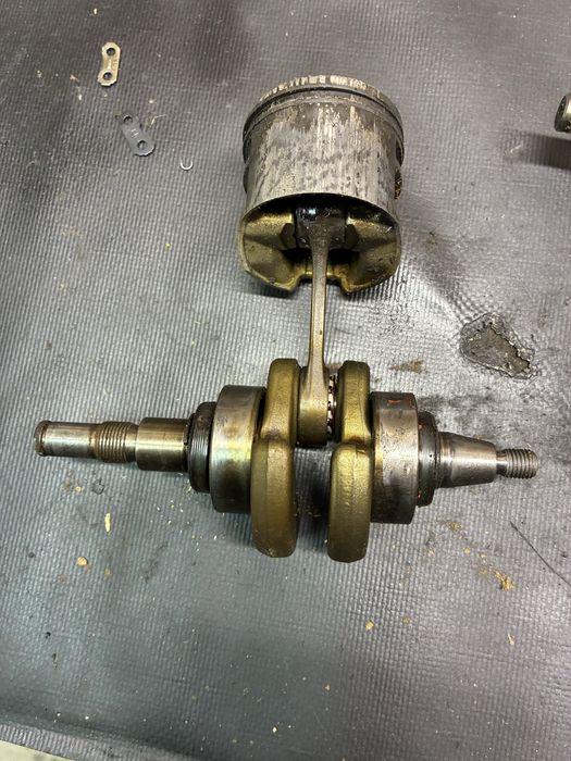 Wał korbowy stihl ms231 ms251