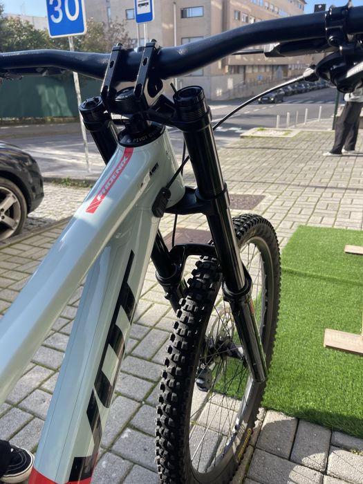 Pivot phoenix 2025 ride GX DH