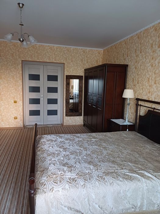 Продам 3-х комнатную квартиру