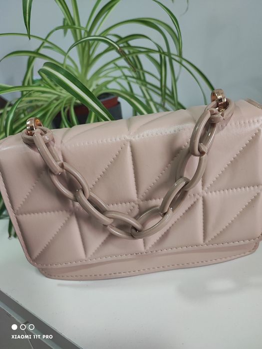 Mala de senhora nova