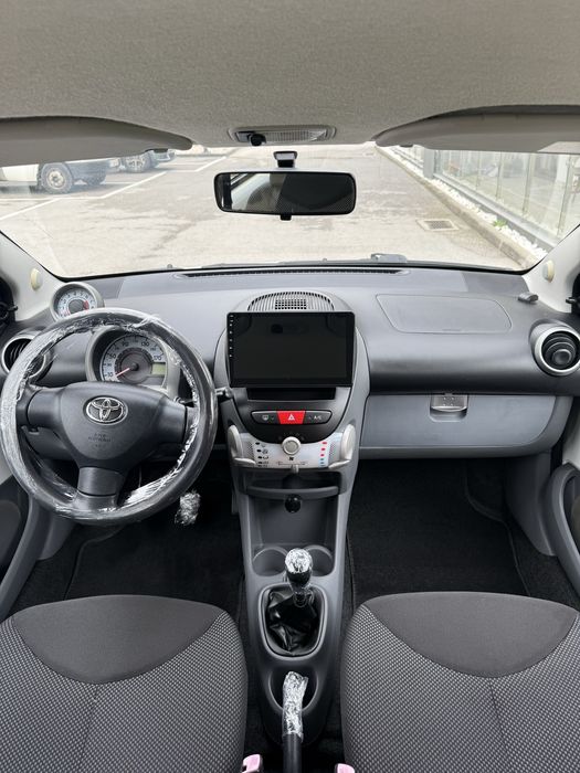 Toyota Aygo * Full Extras * Poucos Km * Multimidia Carplay * Imaculado