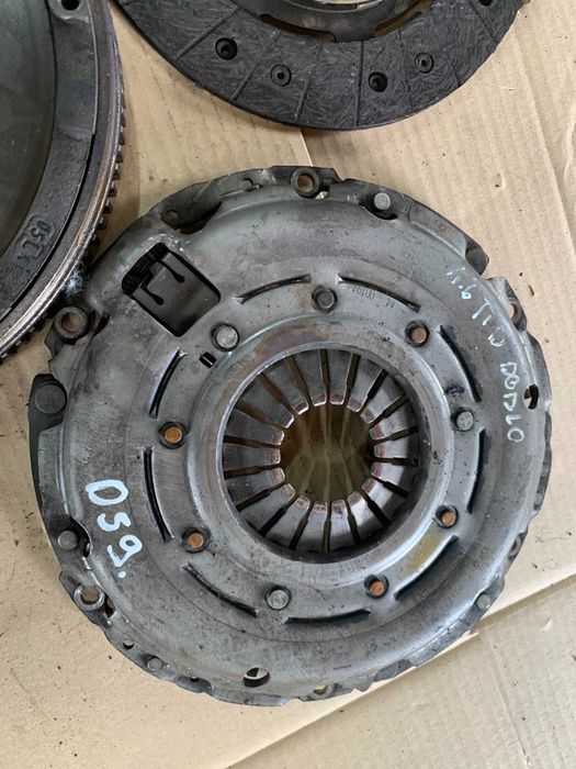 Демфер демпфер маховик зчеплення fiat doblo 2.0 1.6 mjet multijet 5