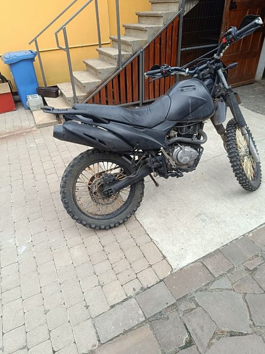 Продам геон х-роад 200