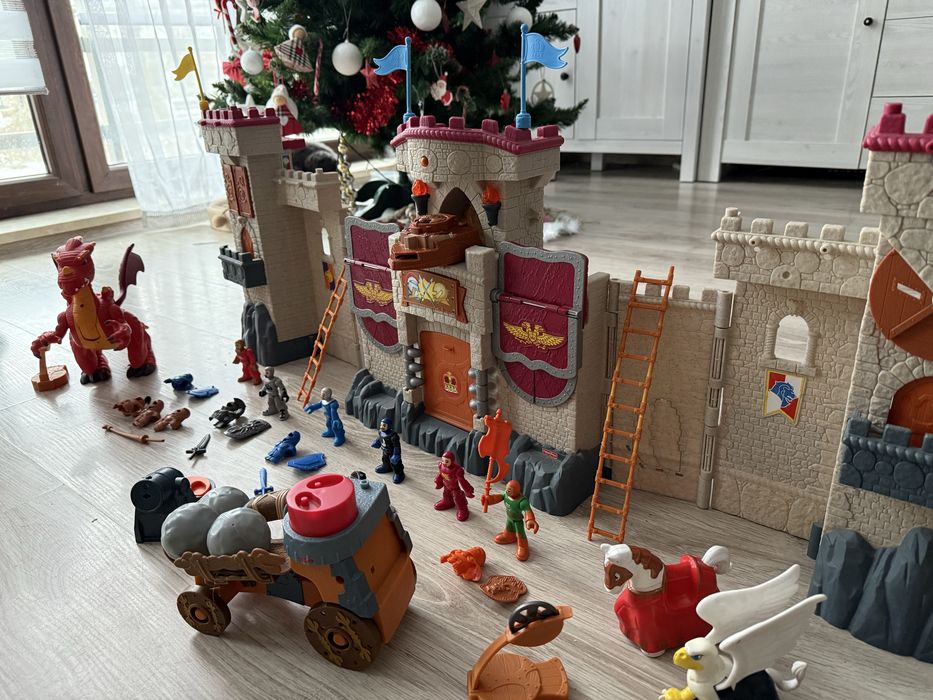 Zamek rycerski warowny Andrzeja Fisher Price
