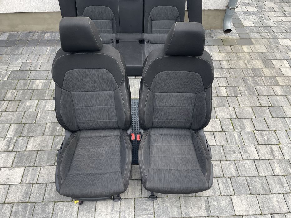 Skoda Superb 3 Combi fotele + kanapa + boczki drzwiowe