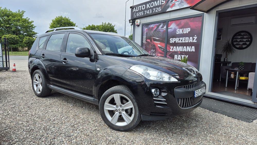 SUV z mocnym silnikiem