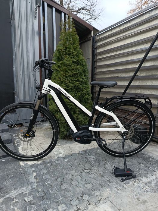 Електровелосипед Riese Muller Bosch Air Deore  с зарядним
Riese Muller
