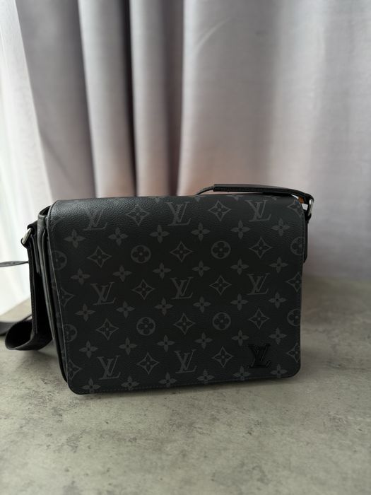 Сумка-мессенджер Louis Vuitton