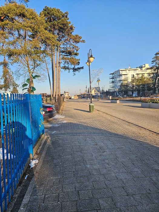 Teren przy wejściu na plażę