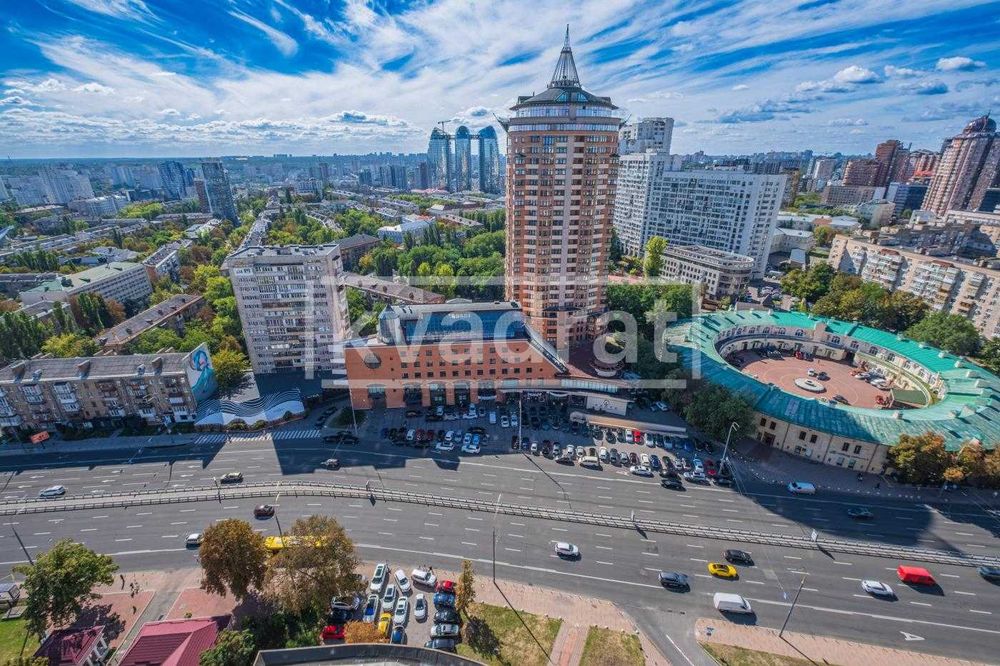 ТЕРМІНОВО Оренда 2х кімнатної квартири ( 2 спальні ) 77м2 бульвар Лесі Українки 23 Печерський район центр АВТОНОМНА ГЕНЕРАТОР ІНТЕРНЕТ ОПТОВОЛОКНО