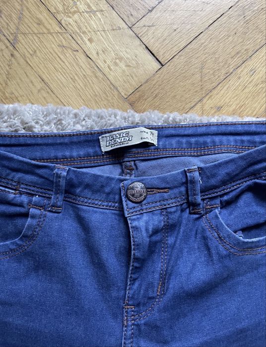 Niebieskie jeansy skinny, spodnie rurki Pull&Bear XS, 34