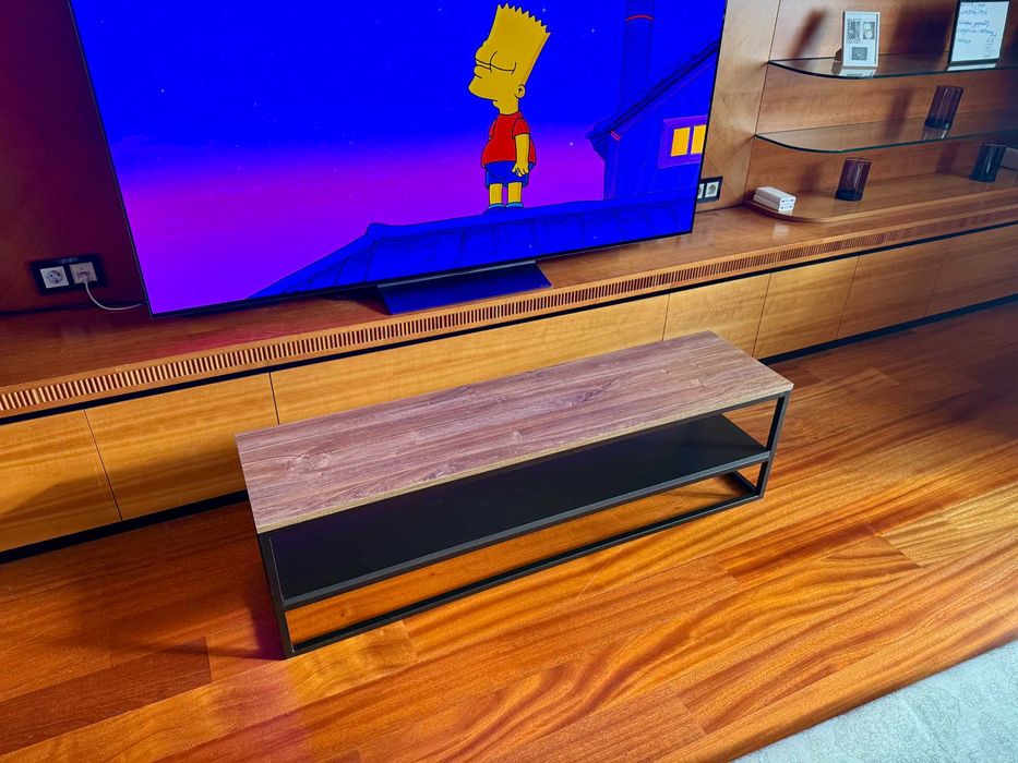 Подставка для телевизора / тумба под ТВ TV полка