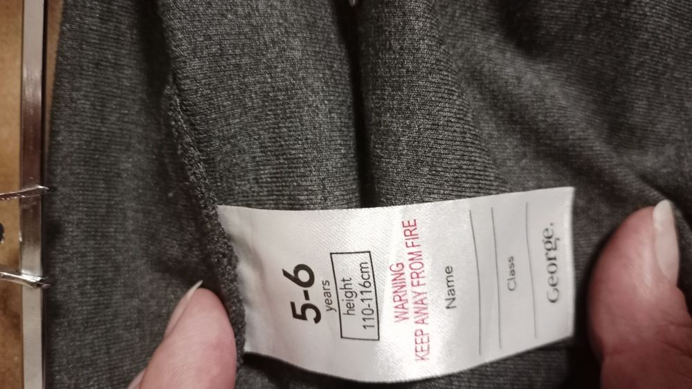 Шкільна форма 1 клас 116-120 зріст