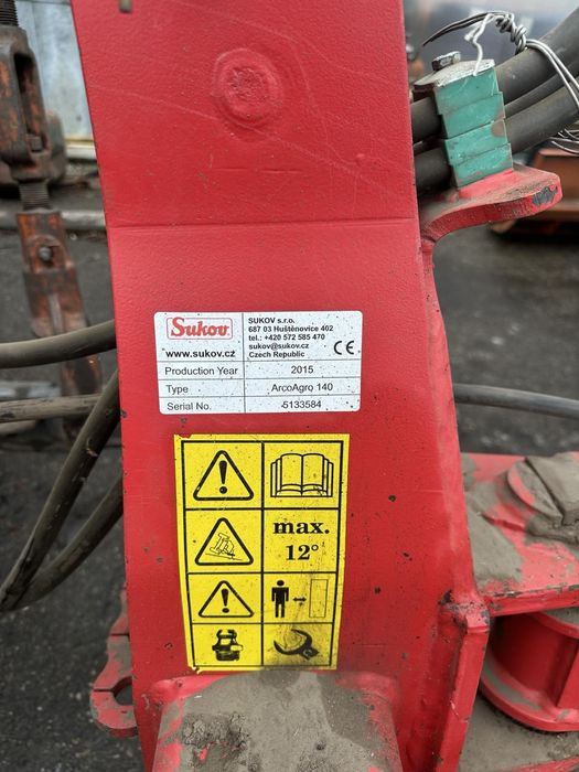 Sukov плуг оборотний