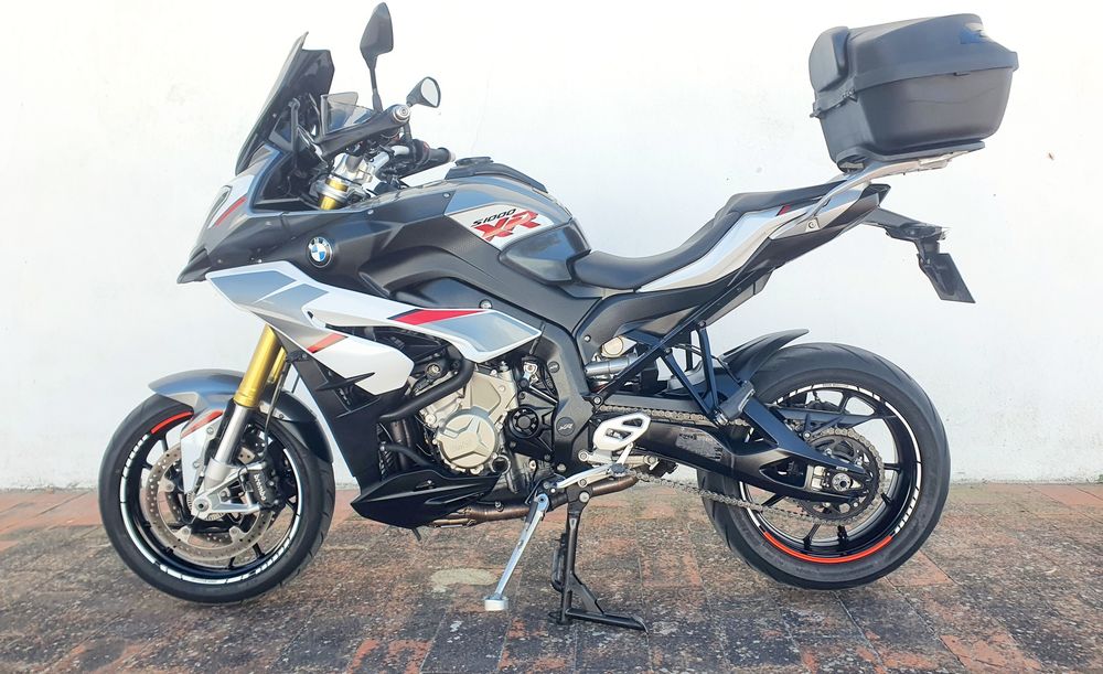 BMW S1000XR (2016)  26.500 km (Extras + Peças Originais)