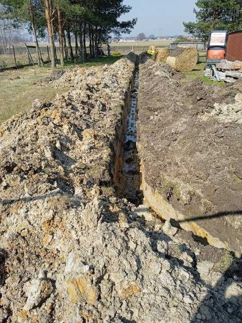 Usługi Mini Koparką Przyłącza wody kanalizacji Wiertnica Frezarka pni