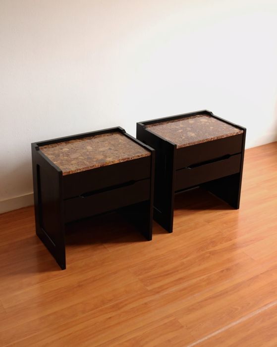 Par de mesas de cabeceira Vintage / Pair of Vintage nighstands