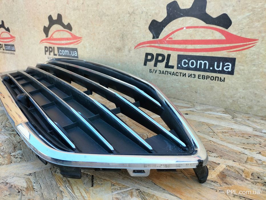 Ford Focus IV Mk4 2018-2022 решетка радиатора JX7B-8C436-A