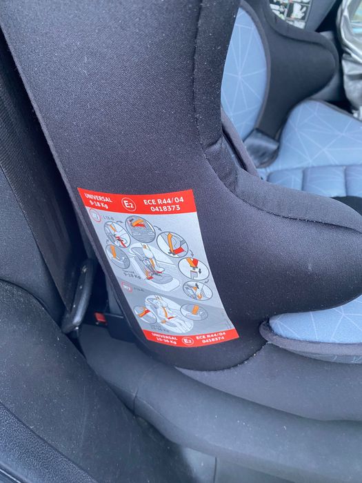 Zippy safe cadeira auto