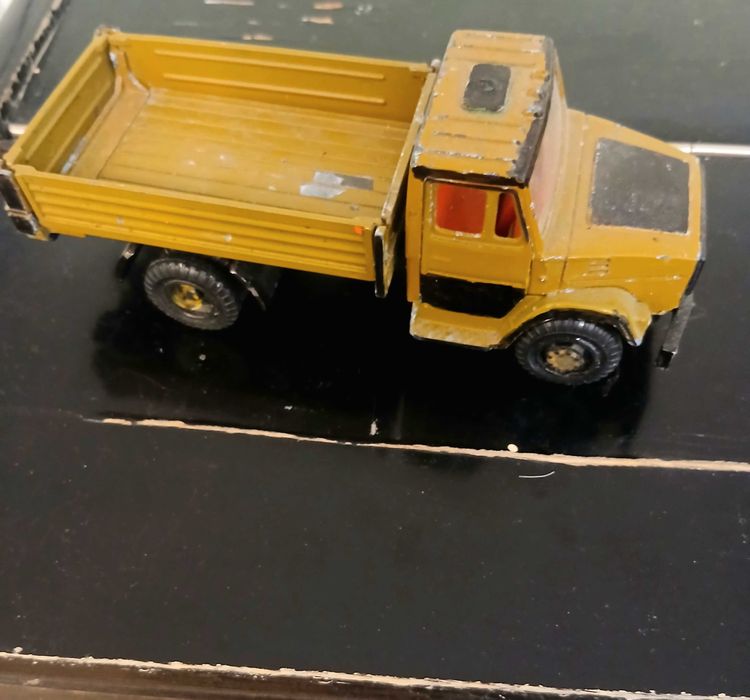 Машинка ссср ранняя пластик Ераз ГАИ.танк.зил.