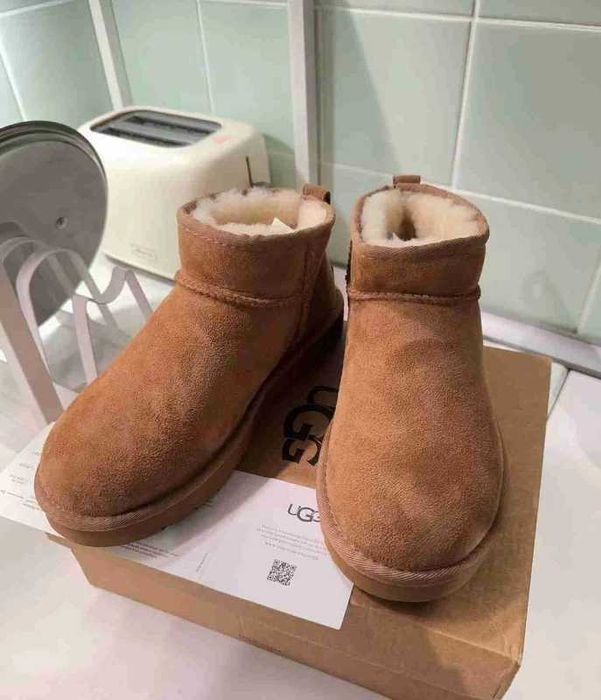 UGG Classic Ultra Mini rozmiar Nowe Orginalne 37