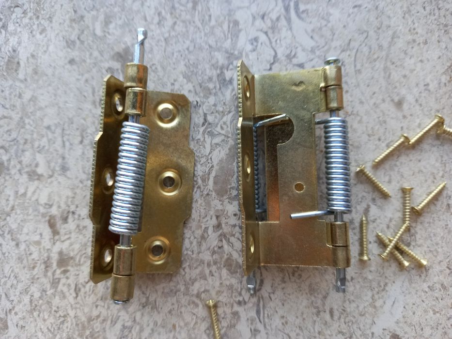 Dobradiças para portas vaivém (par)