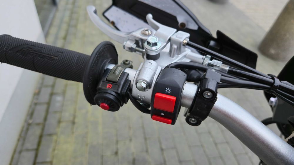 Dostawa GRATIS !!! Cross Asix XB-88 300cc