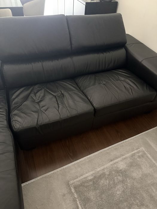 Sofá com chaise longue pele
