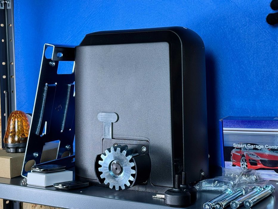 Автоматика для воріт, Мотор со встроенным аккумулятором X-B00ST