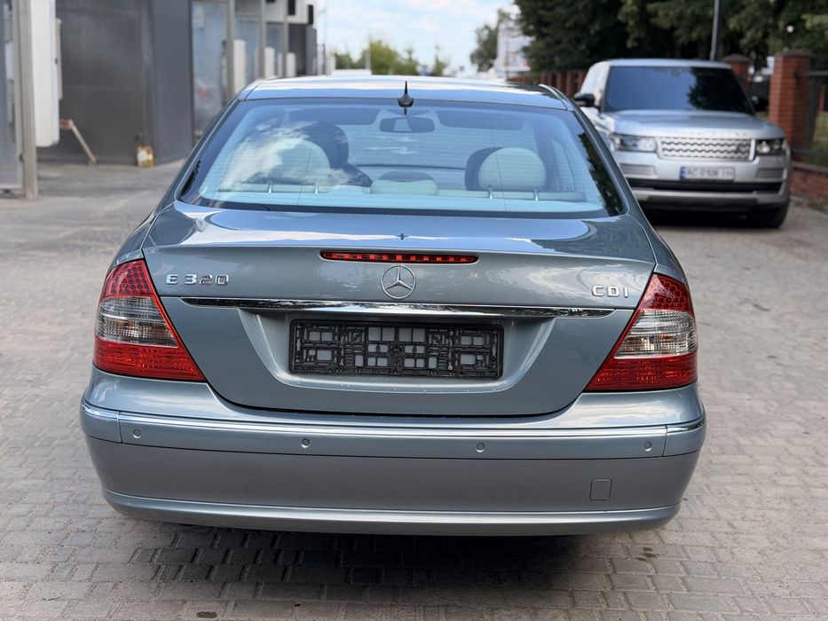 Mercedes-Benz E320 w211 E-class 3.0d 2006
