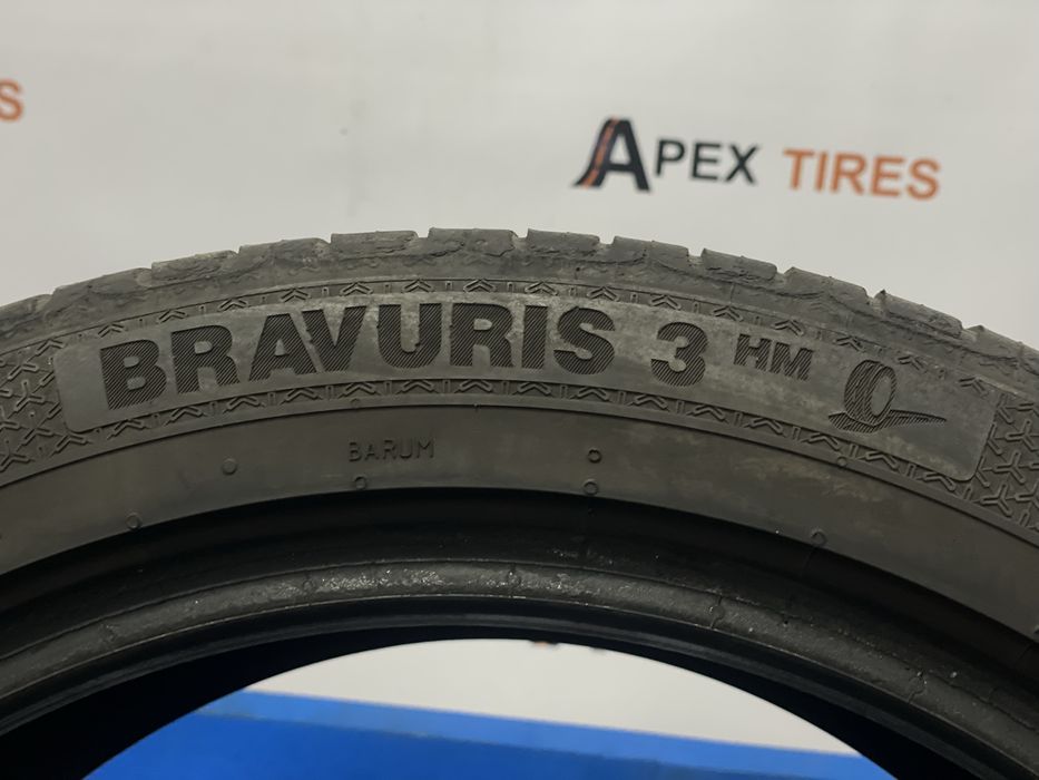 Продам шину розпаровку літо Barum 225/45 R17