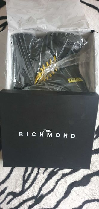 Męskie czarne skórzane glany z kolorowymi sznurówkami - Richmond