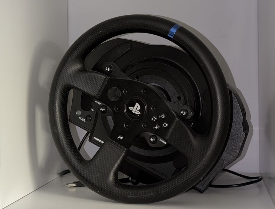 Thrustmaster T300 RS GT + pedały