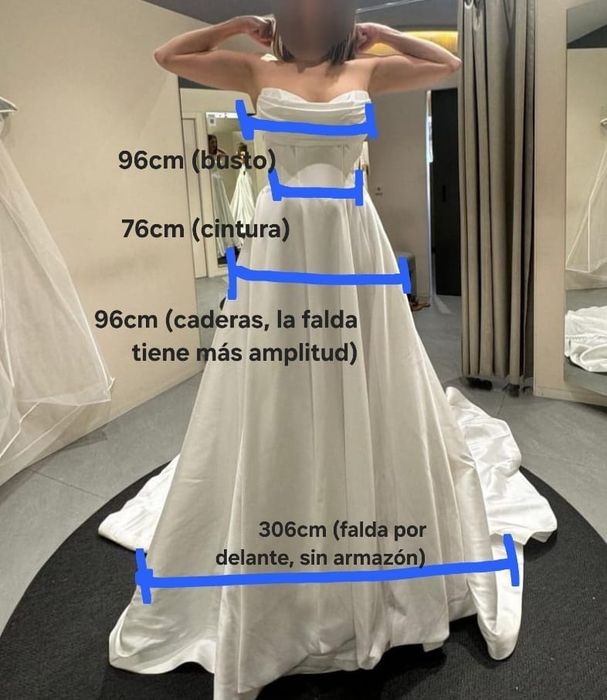 Espetacular vestido de noiva de estilista