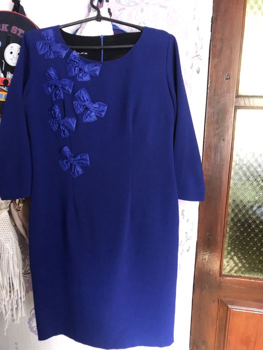 Продам дві сукні