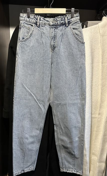 Джинси моми, балони