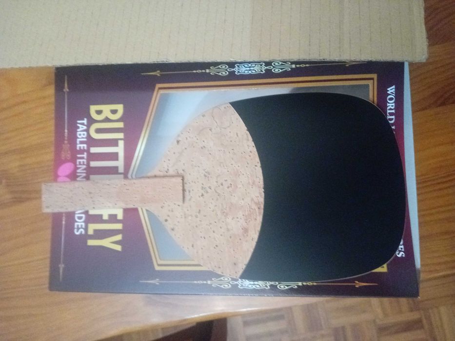 Vendo madeira Burtterfly para penhold nunca usada