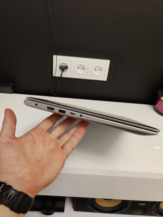 Ноутбук 15.6 lenovo IdeaPad 320s/ nvidia 2 ГБ /i5 8250u/8 ГБ/SSD 256