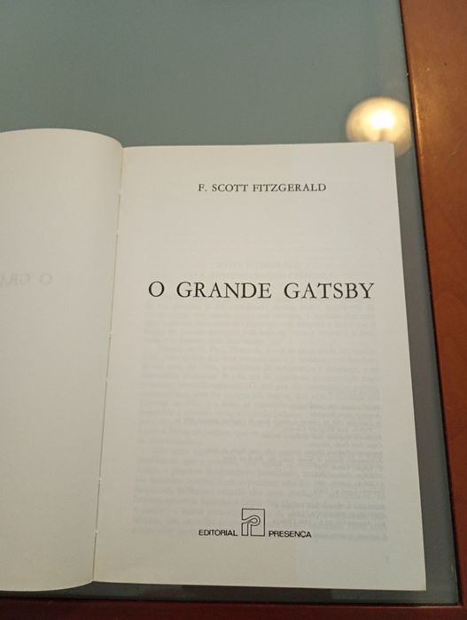 O grande Gatsby 	F Scott Fitzgerald	- Excelente Estado ! Como novo!!