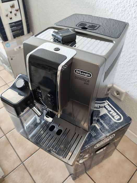 Кавомашина Delonghi Dinamica Plus