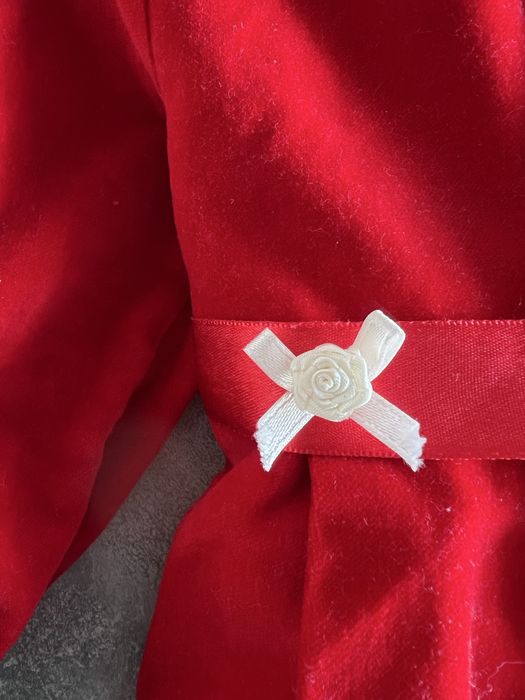 Червоне плаття 74-80 р