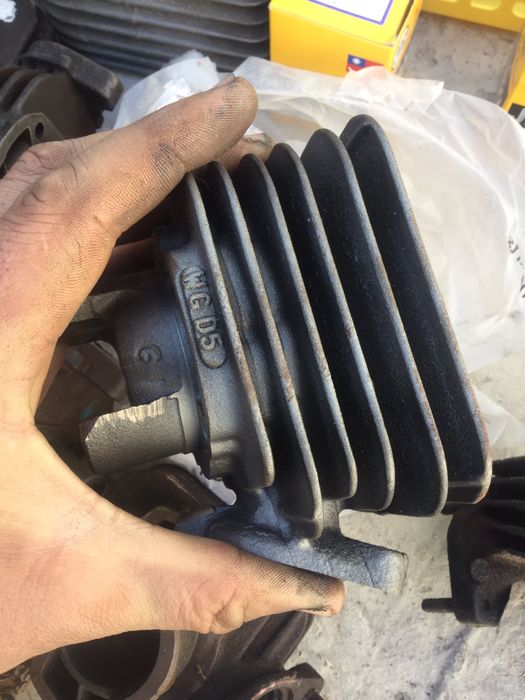 Suzuki zz inch up Sport leats японская поршневая(мотор запчасть б у)
