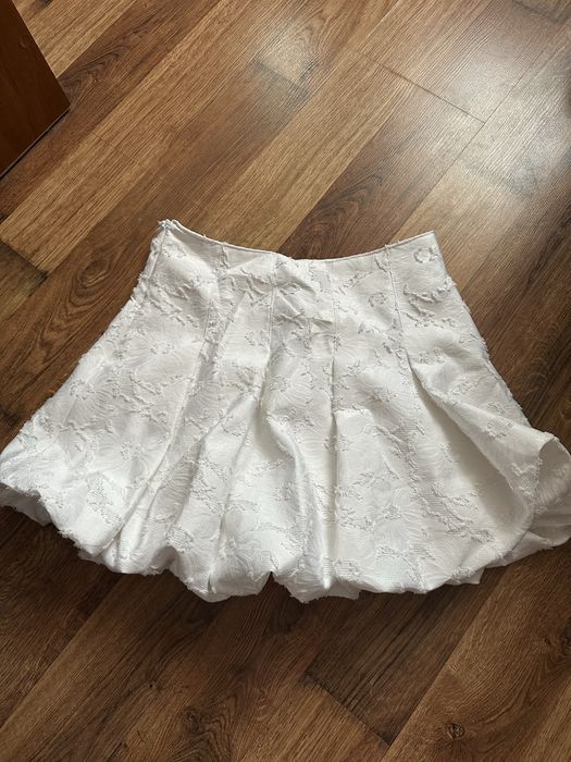 Стильна юбка Zara