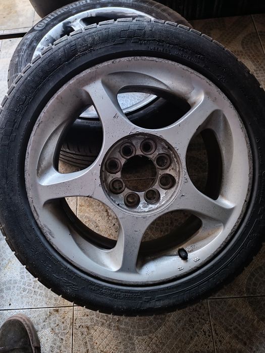 Vendo 4 jantes 15 com pneus razoáveis