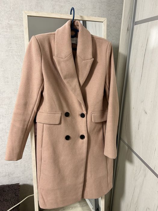 Вовняне пальто .