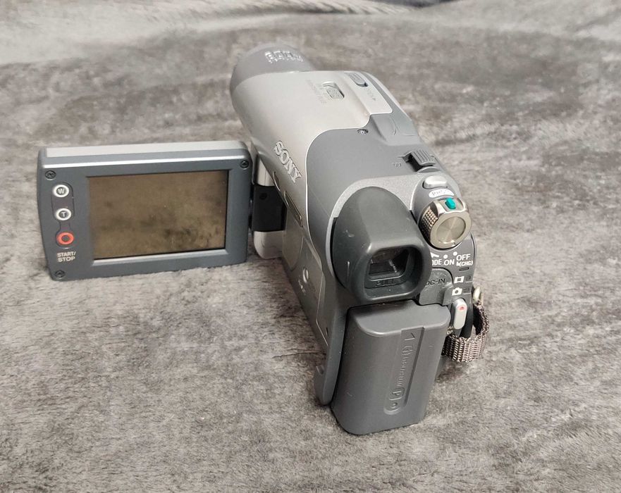 Camera de Filmar Sony DV-105