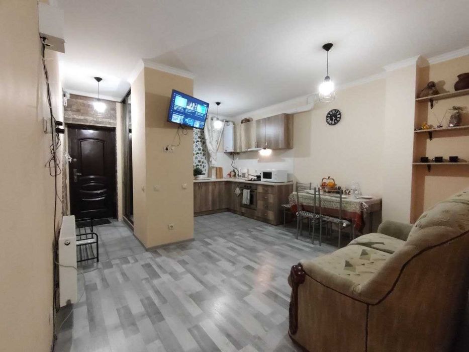 Сдается уютная квартира посуточно.