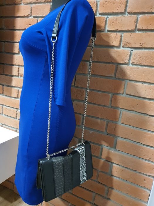 Torebka damska czarna elegancka kopertówka na ramię