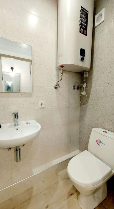Сдам студию в новострое м. Защитников Украины