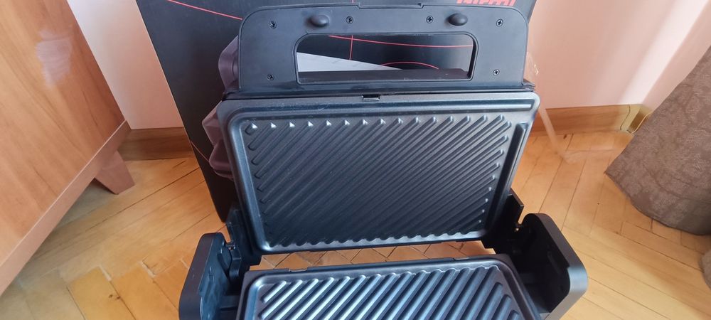 Електро гриль Girmi BS33